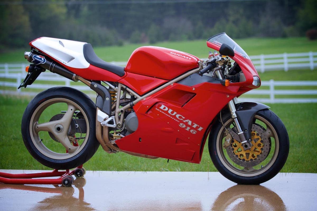 The Ducati 916 SPS - 996c motor