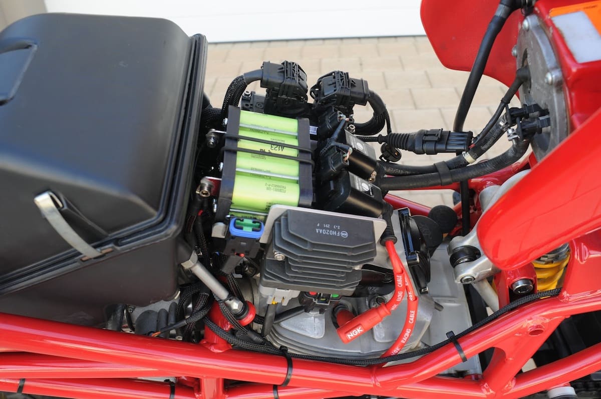 What to check on a Ducati - make sure the regulator/rectifier works