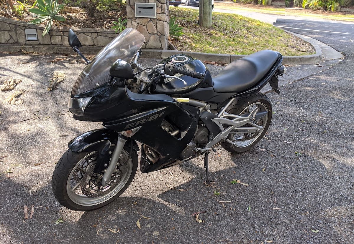 How to Re-Upholster a Motorcycle Seat