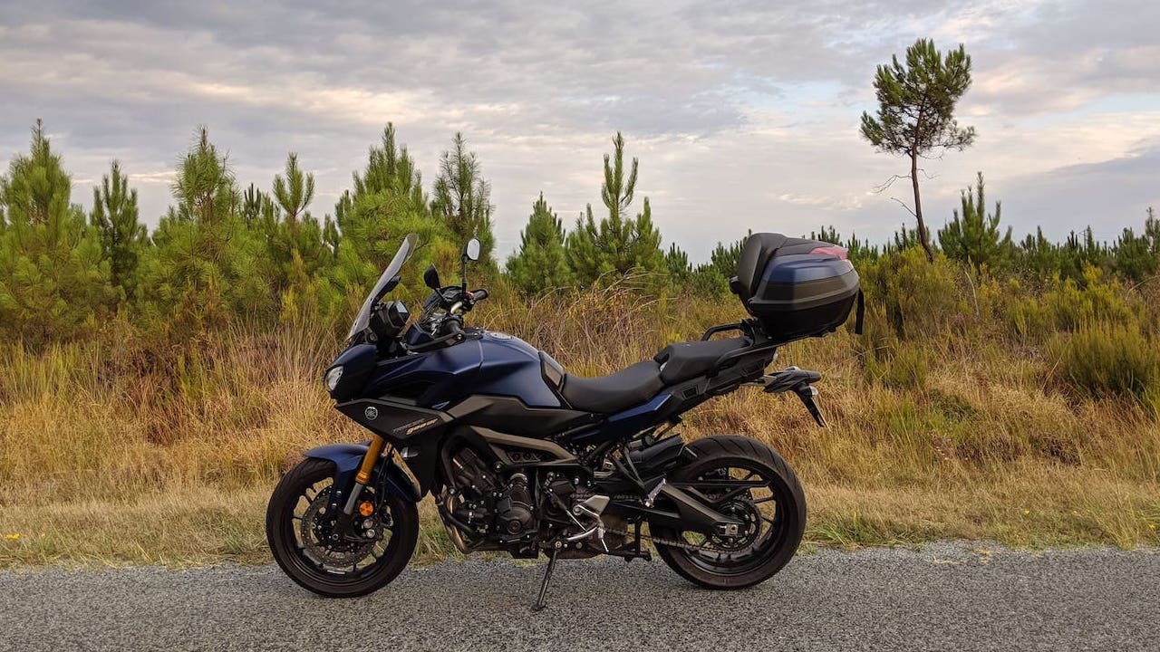 Yamaha Tracer 900/FJ-09 Review