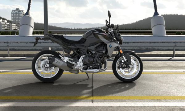 The BMW F 900 R in Australia: What's Different?